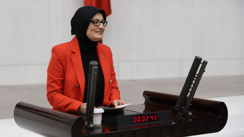 Ak Parti Balıkesir Milletvekili Belgin Uygur: Reddediyoruz, şiddetle kınıyoruz