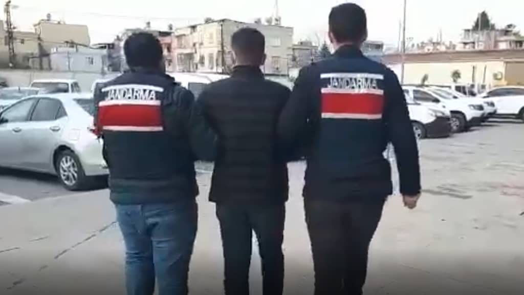 Cezaevi yapılanmasına operasyon 37 gözaltı