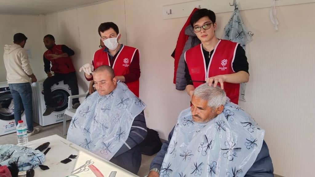 Afet bölgesinde gönül birliği