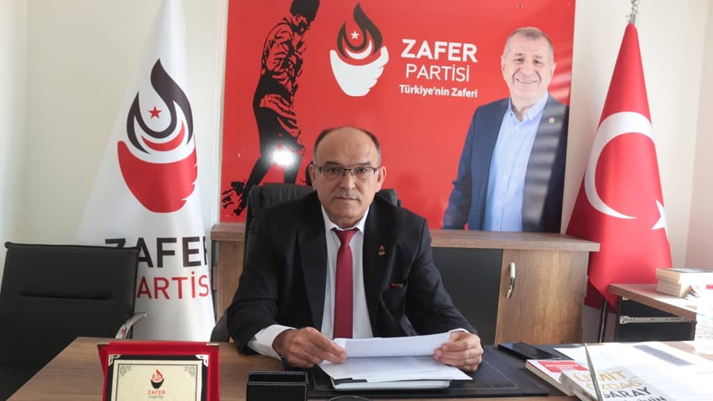 Suat Aydın