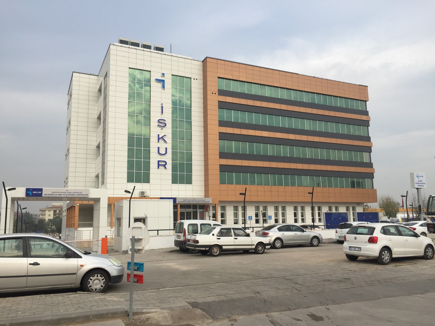01 İŞKUR