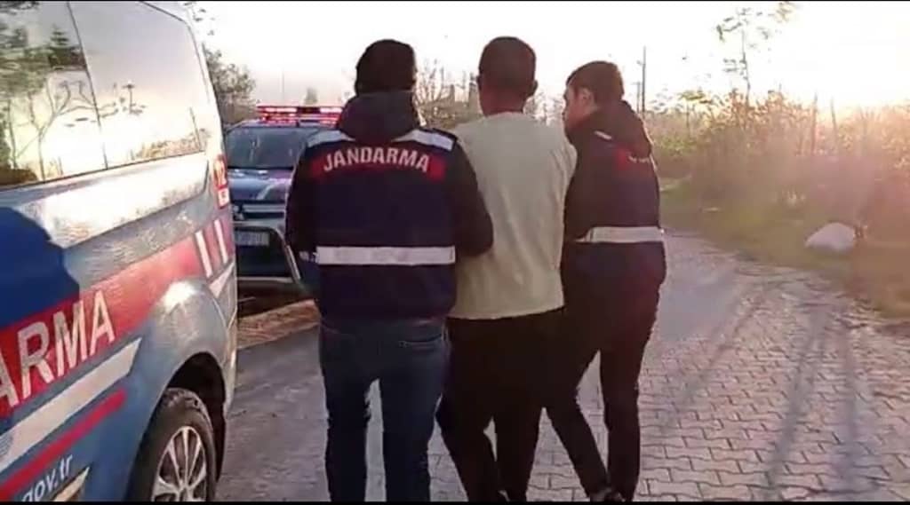 22 yıl hapisle aranan cinayet hükümlüsü bağ evinde yakalandı
