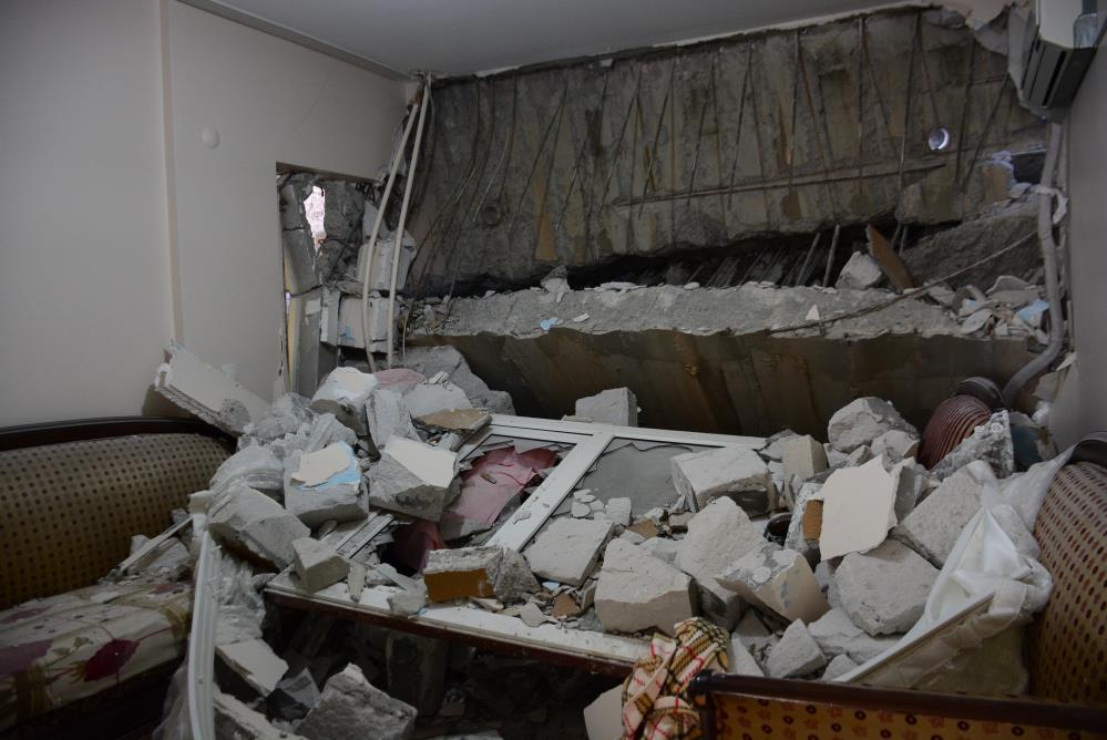 İstinat duvarı çöktü, hasarın boyutu ortaya çıktı