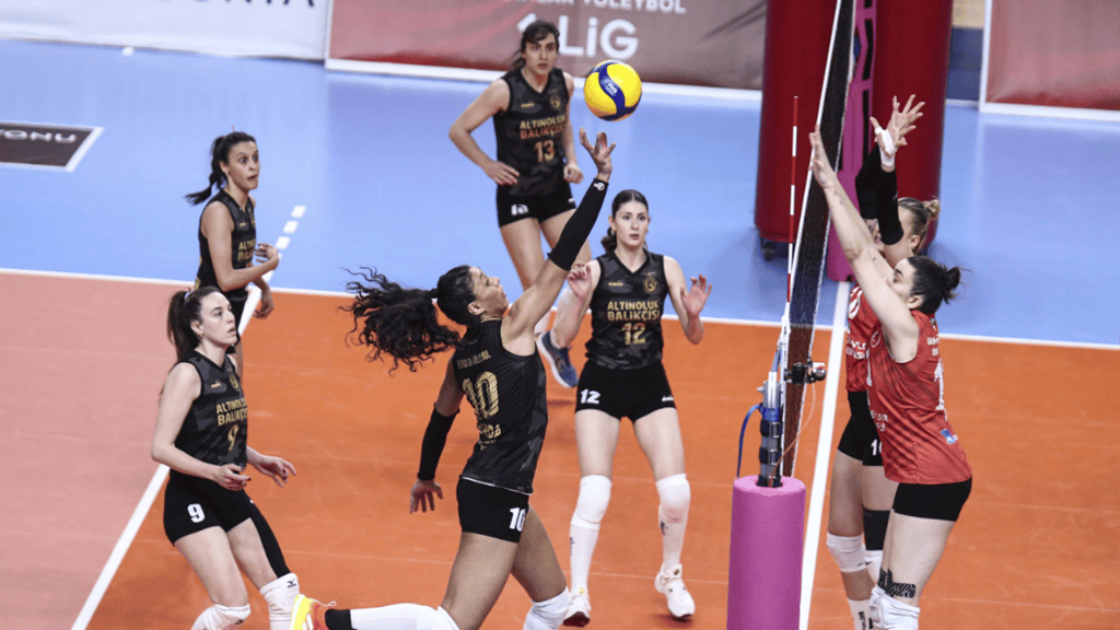 Altınolukspor, Bahçelievler Belediyesi’ne 3-2 yenildi