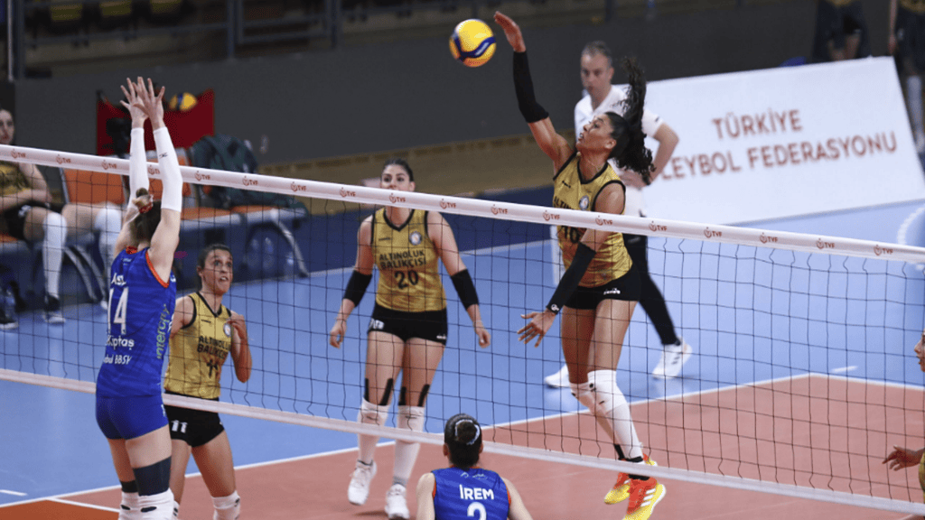 Altınolukspor Yarı Final Etabı’na galibiyetle başladı