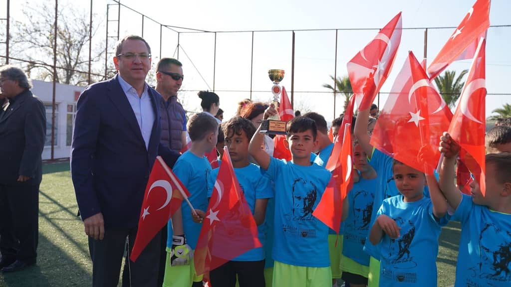 Ayvalık'ta ‘Dostluk’ kazandı