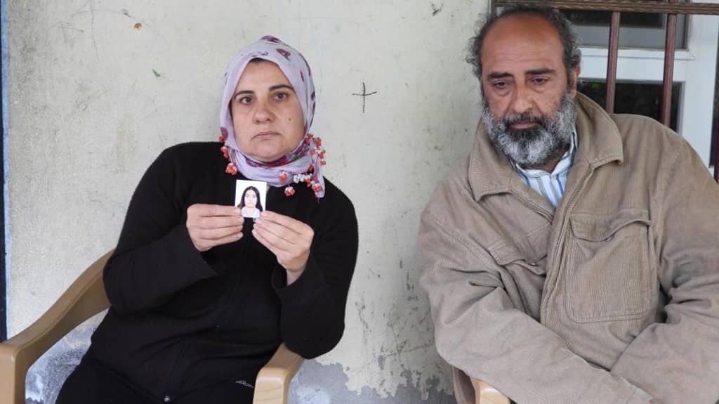 Çaresiz anne baba 65 gündür kızları Handan'ı arıyor
