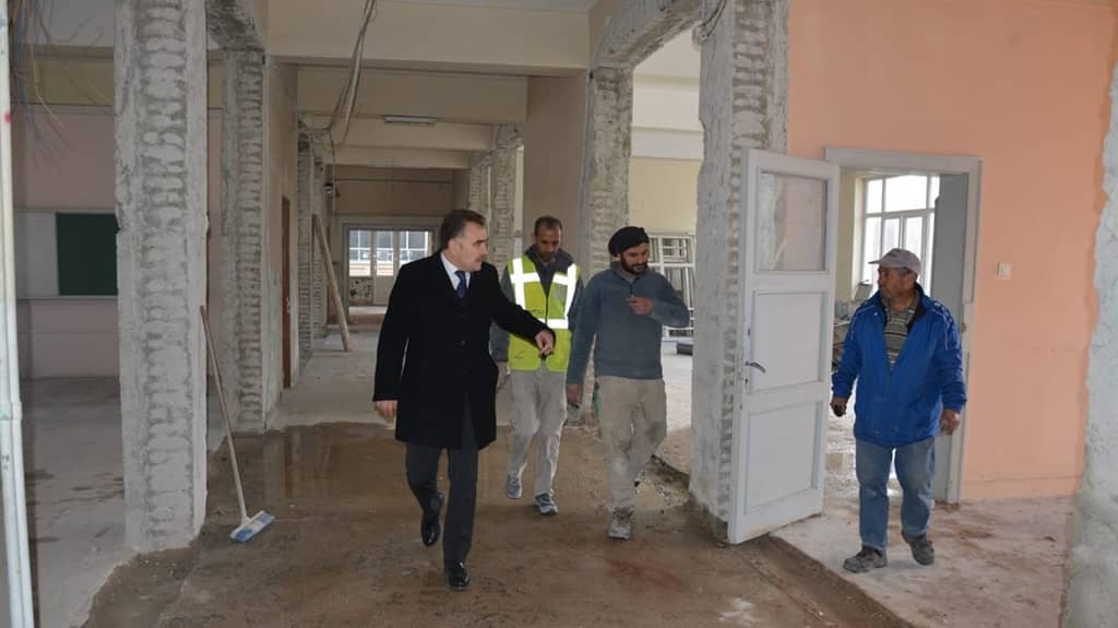 Edremit Kaymakamı Odabaş, incelemelerde bulundu