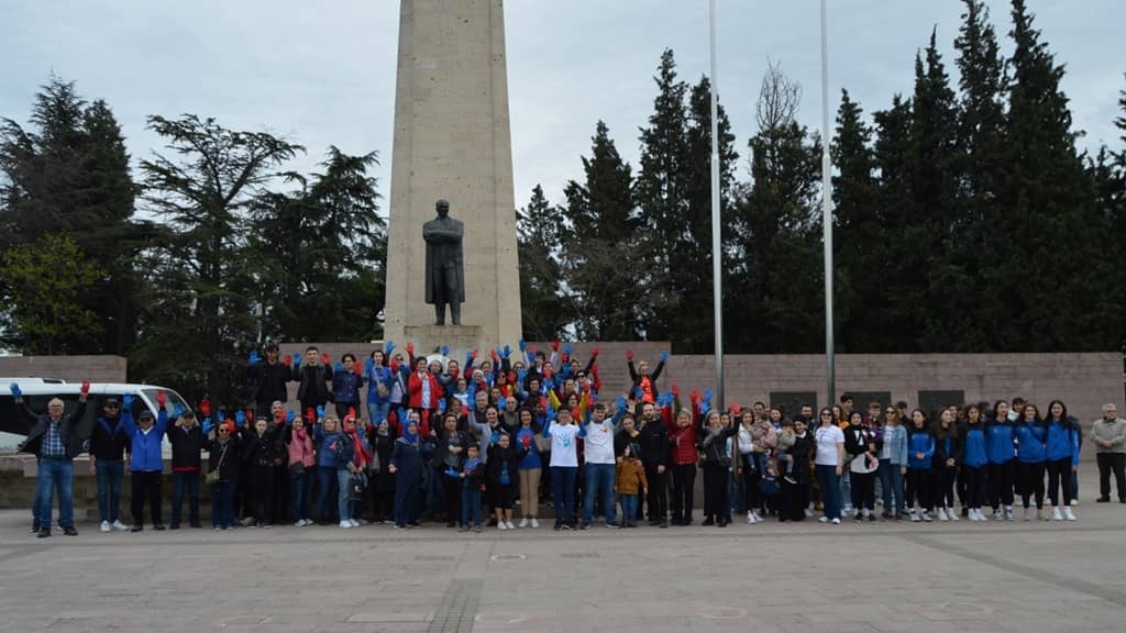 Otizm için buluştular
