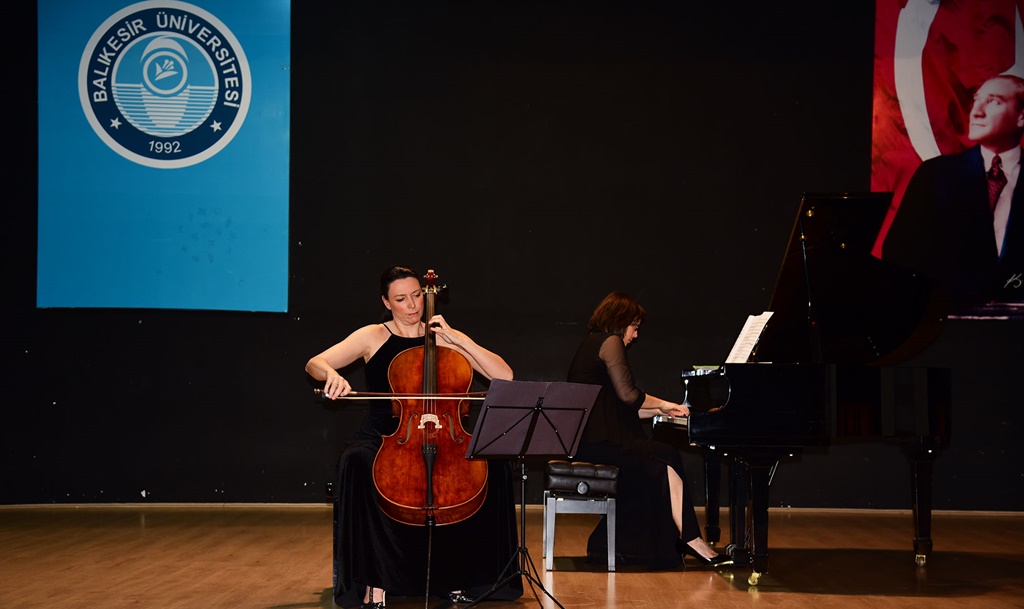 baü cello