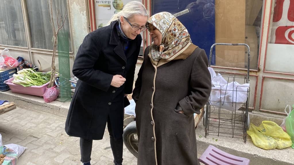 BALIKESİR’İN ABLASI TÜLAY ORAL