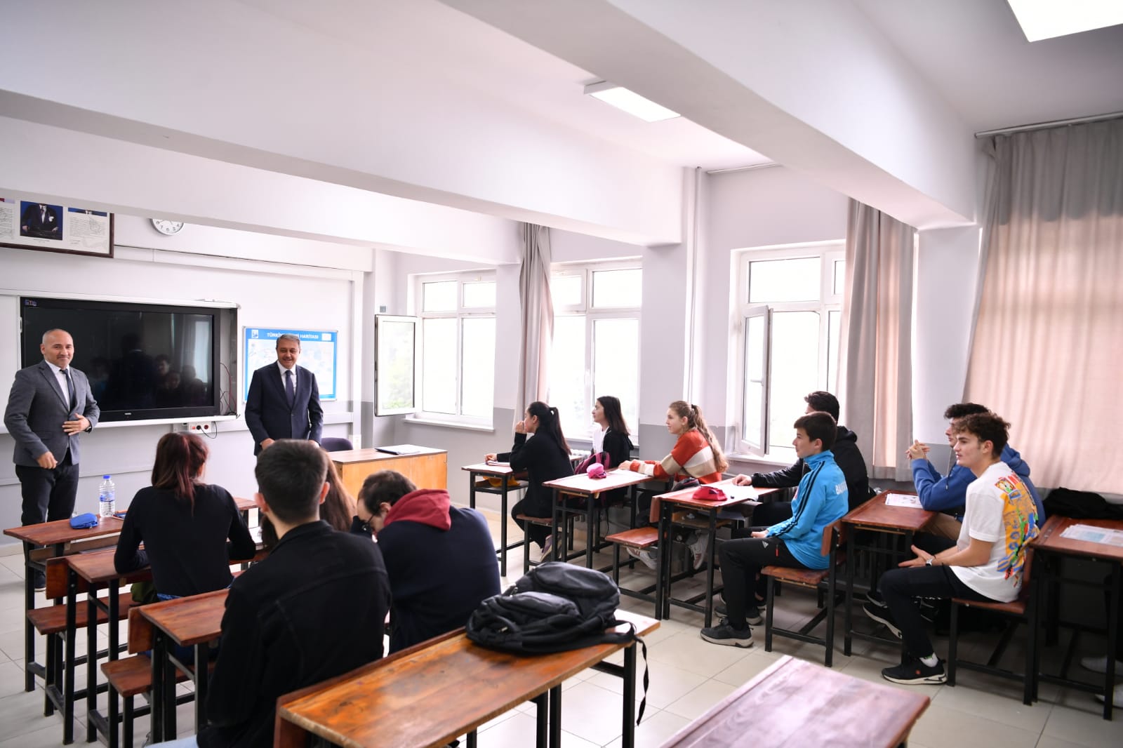 Vali Şıldak Haftaya Eğitimle Başladı