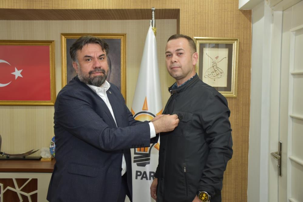 İYİ Parti’den istifa edip Ak Parti’ye geçti