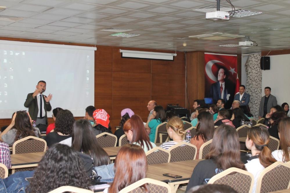 ‘Derste Akademisyen Var Projesi’ hayata geçti