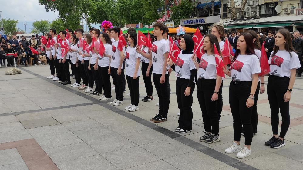  Bandırma’da 19 Mayıs coşkuyla kutlandı