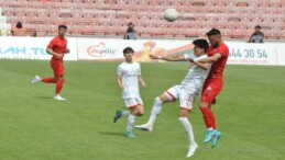 Balıkesirspor ile Zonguldak Kömürspor 3-3 berabere kaldı