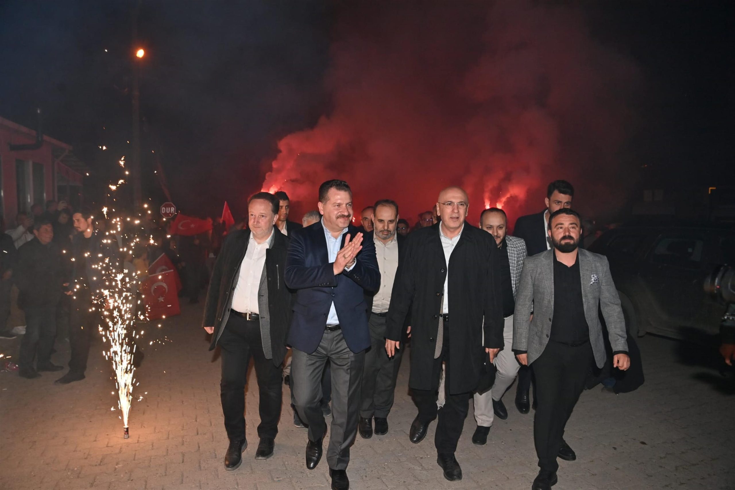 “KUVA-YI MİLLİYE ŞEHRİNDEN, BÖLÜCÜLERLE YOL YÜRÜYENLERE OY ÇIKMAZ”