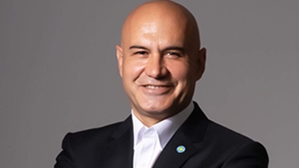 İYİ Parti’nin Balıkesir Büyükşehir Belediye Başkan Adayı Turhan Çömez