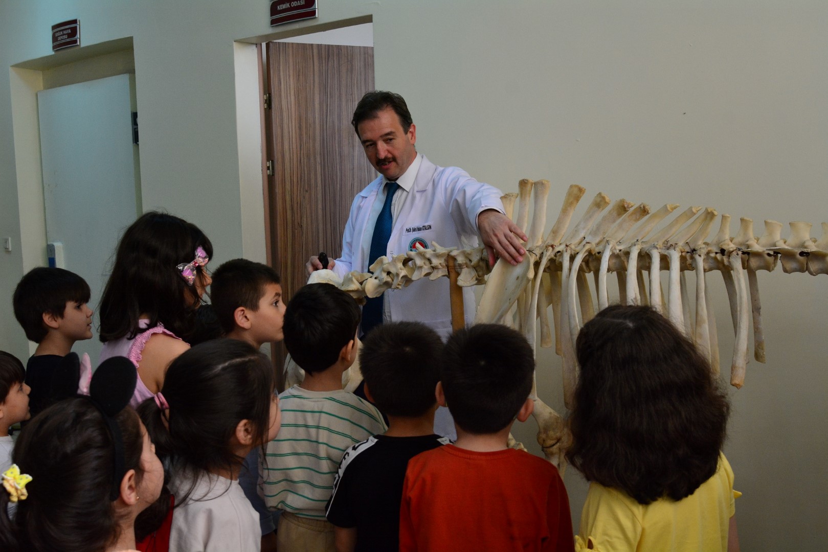 Minik öğrenciler üniversitede