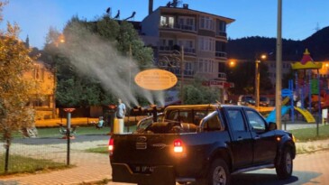 Edremit Belediyesi sineksiz bir Edremit için çalışıyor