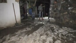 Kars’ta bir köyü sel vurdu, 10 ev selden zarar gördü