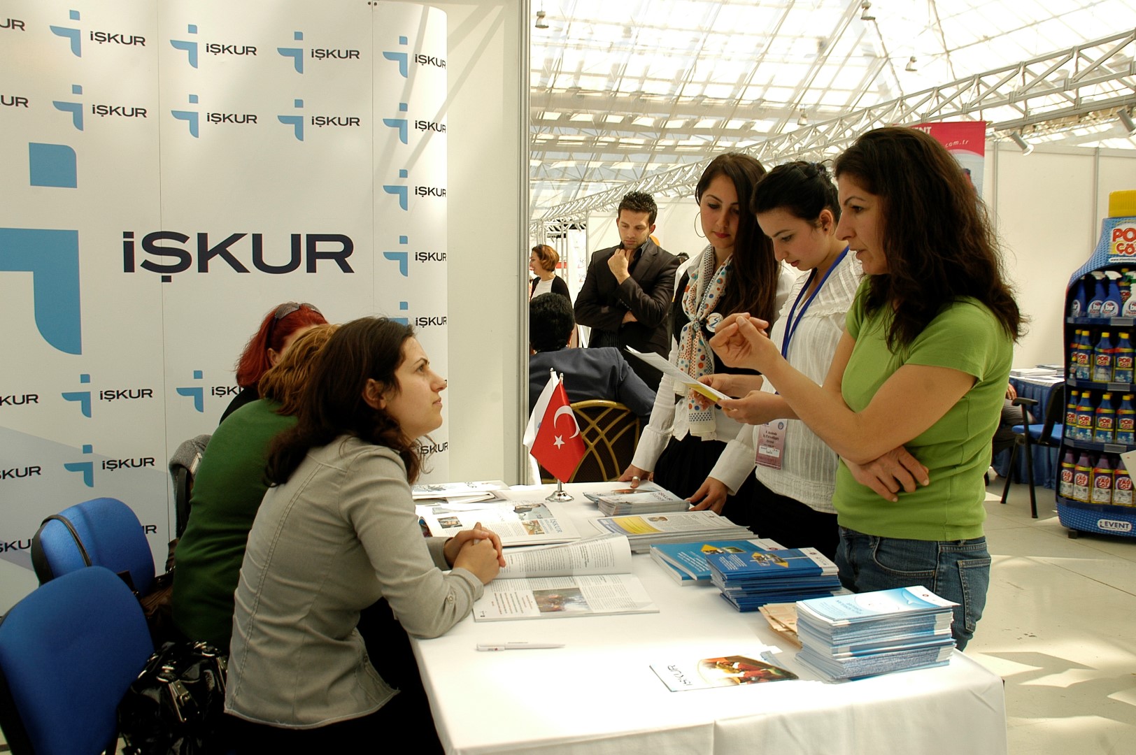 İŞKUR, ilk 6 ayda 6 bin 277 kişiyi işe yerleştirdi