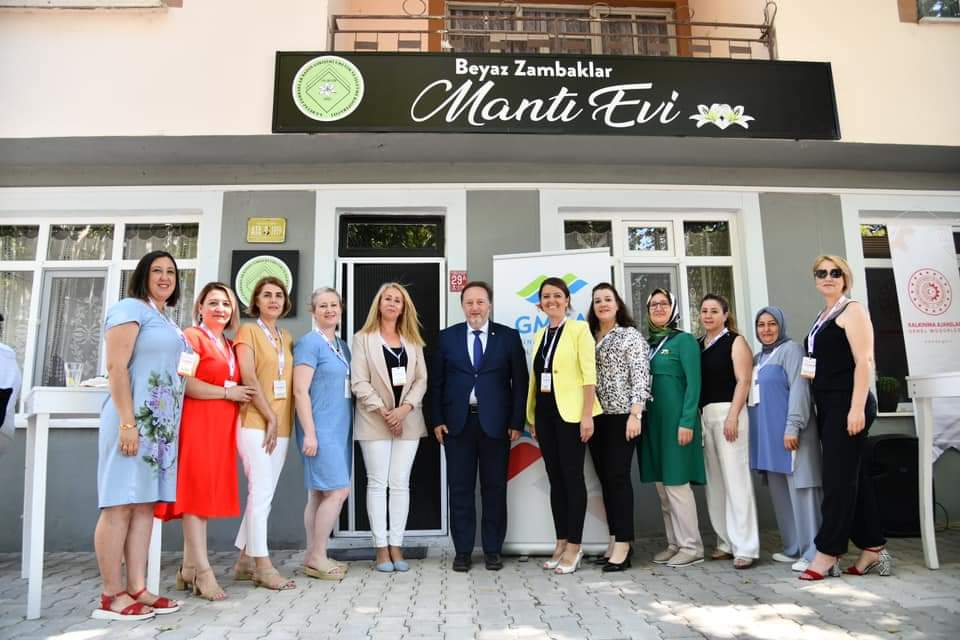 Beyaz Zambaklar Kadın Kooperaatifi seri üretime geçti