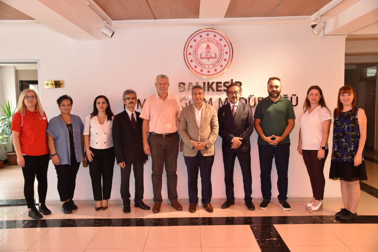 Kan bağışı farkındalığı için okullarla işbirliği