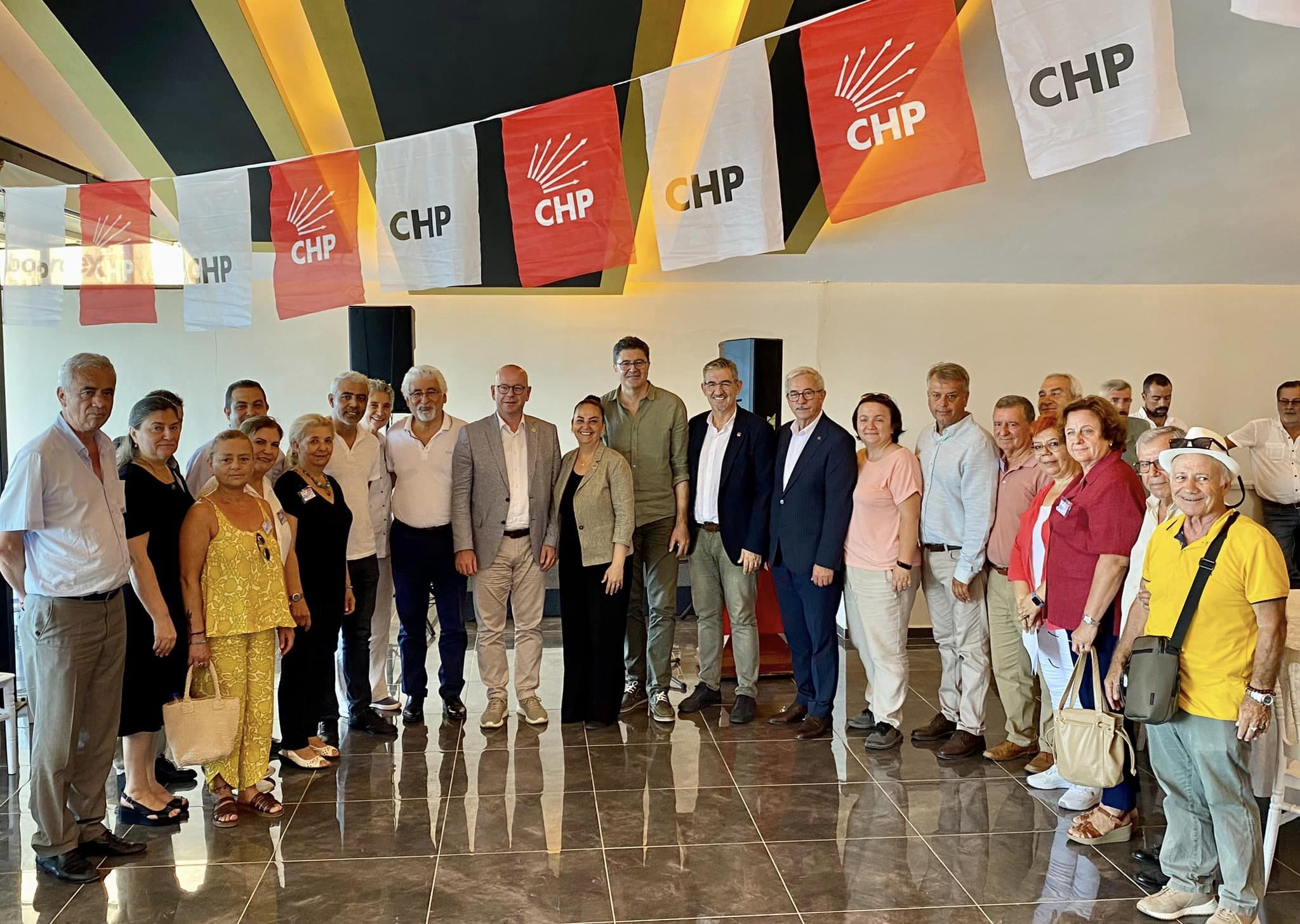 CHP Erdek’te Hale Tuna güven tazeledi