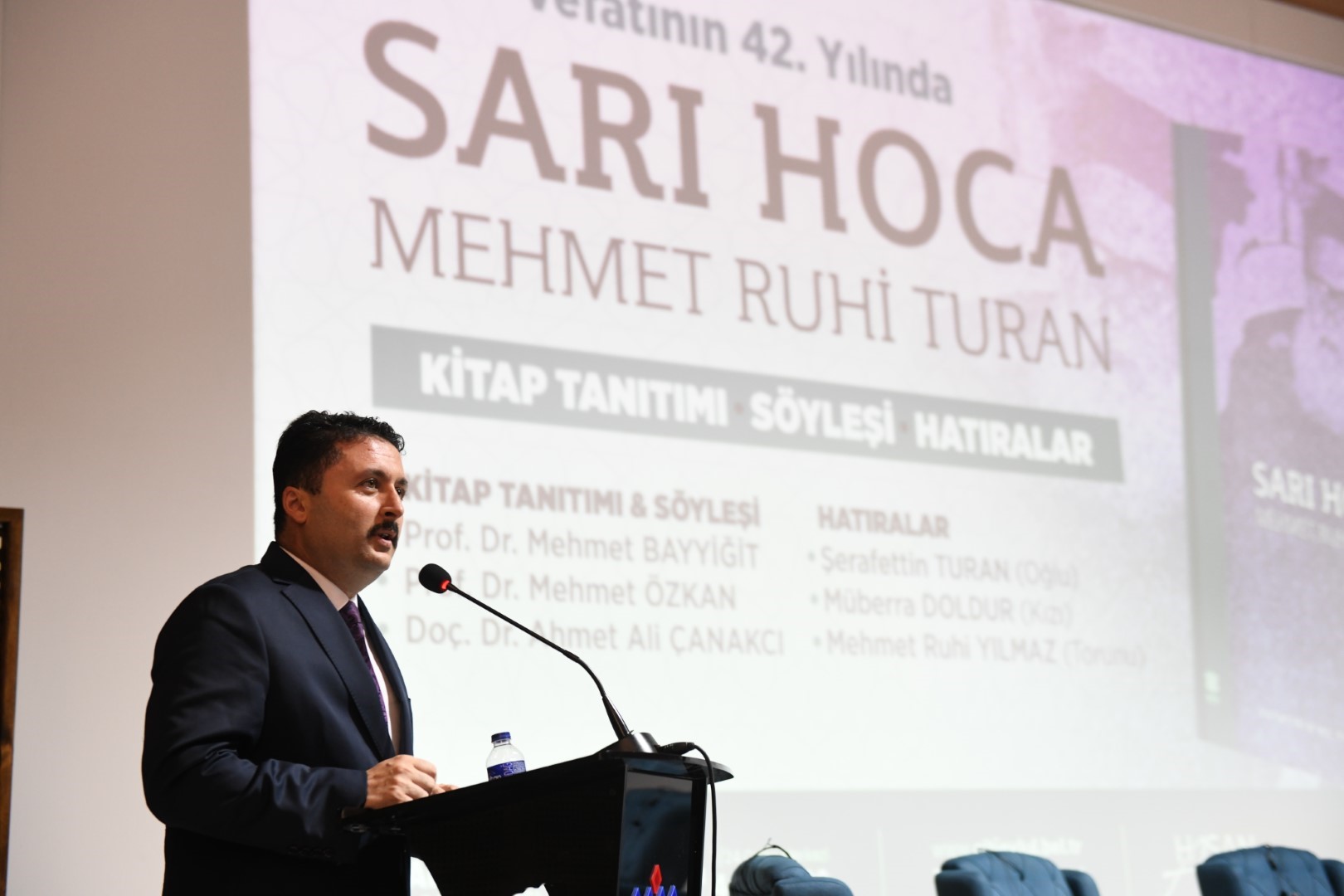 Altıeylül’den Sarı Hoca’nın yaşamını anlatan kitap