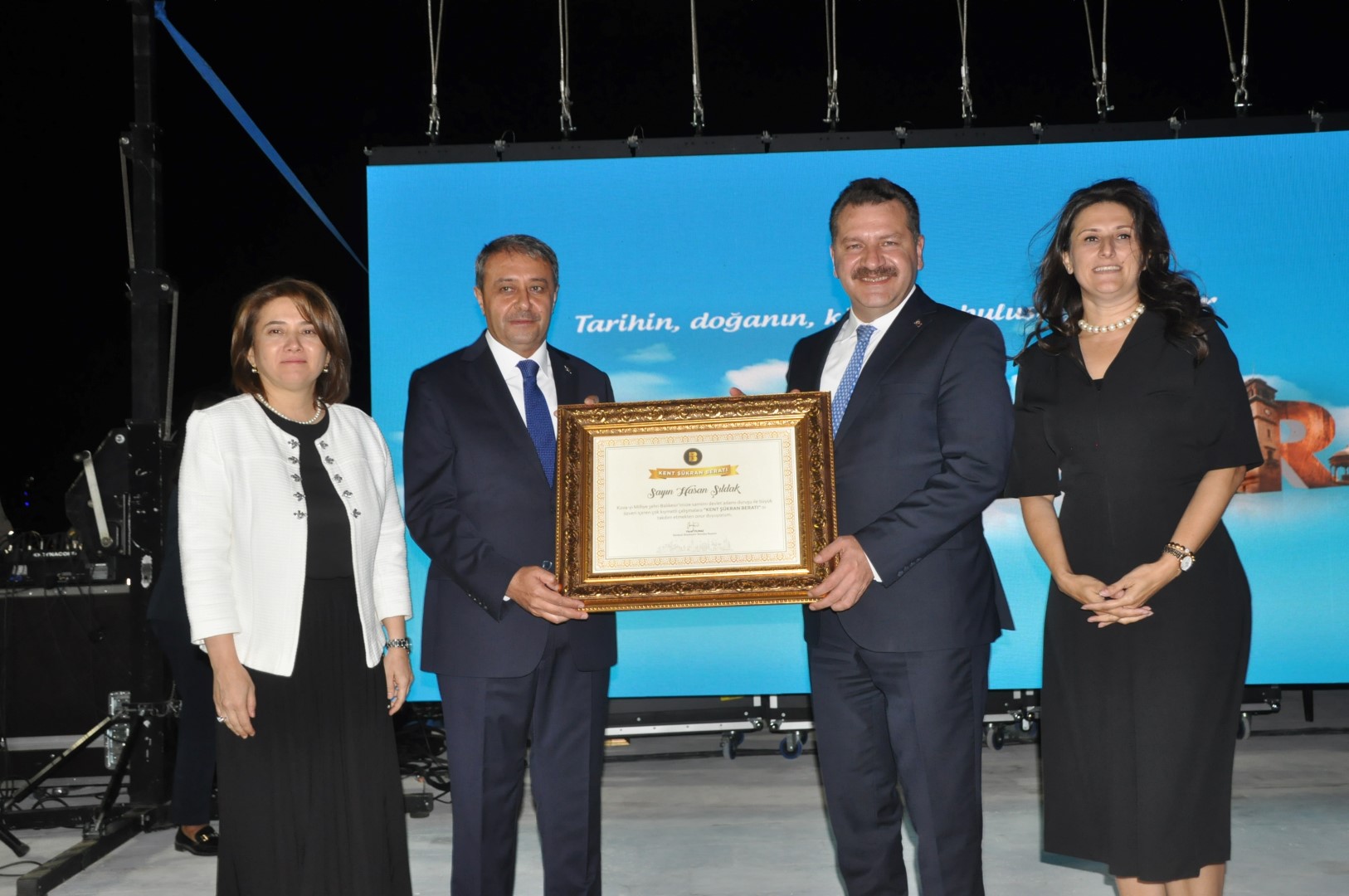 Vali Hasan Şıldak: Balıkesir her zaman kalbimde yer alacak