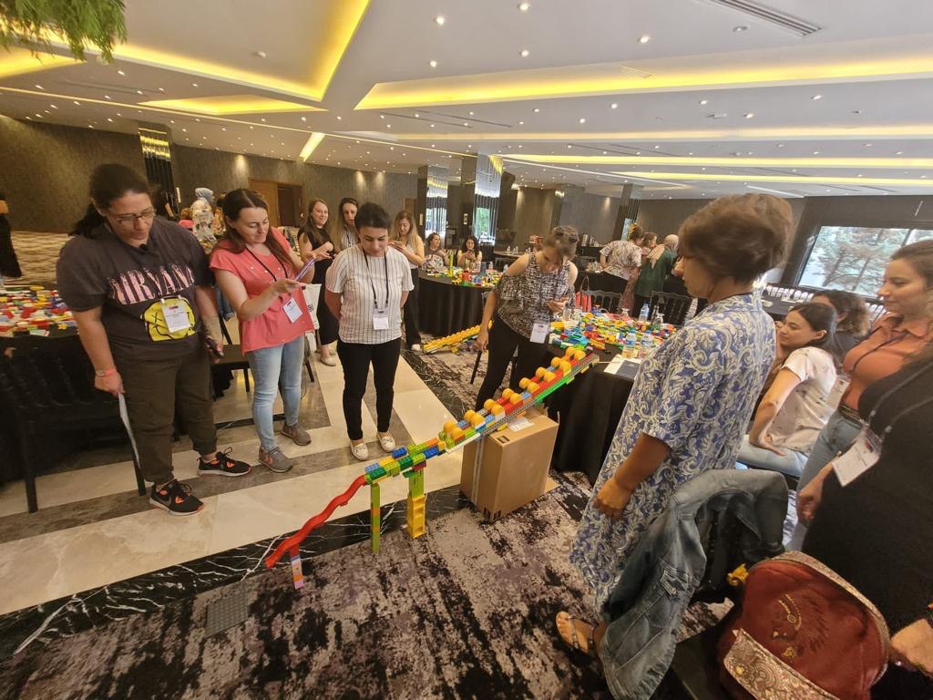 Öğretmenlere ‘Oyun yoluyla öğrenme eğitimi’ kursu verildi