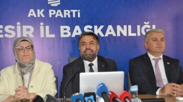 AK Parti İl Başkanı Ekrem Başaran Görevinden Ayrıldı