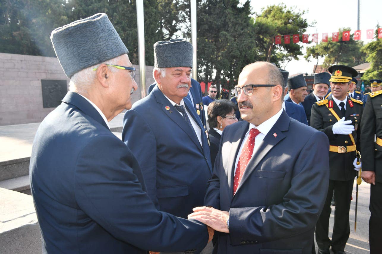 “Onlar kahramanlığın yaşayan abideleri”