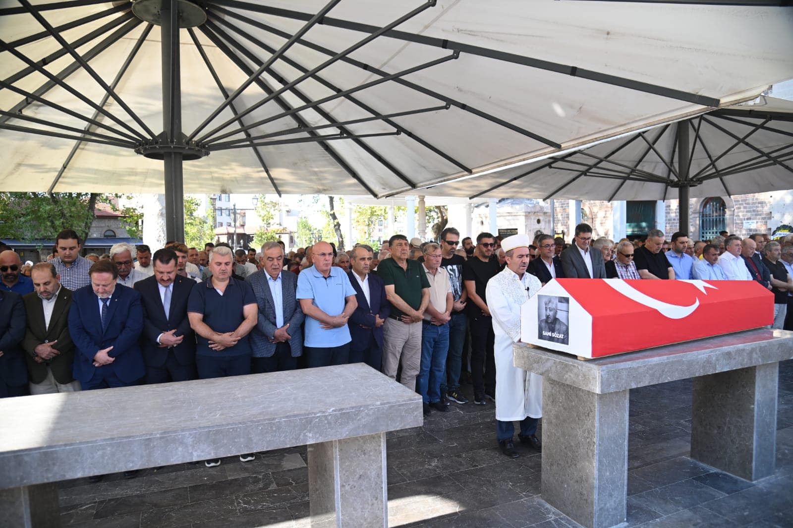 Sami Sözat son yolculuğuna uğurlandı