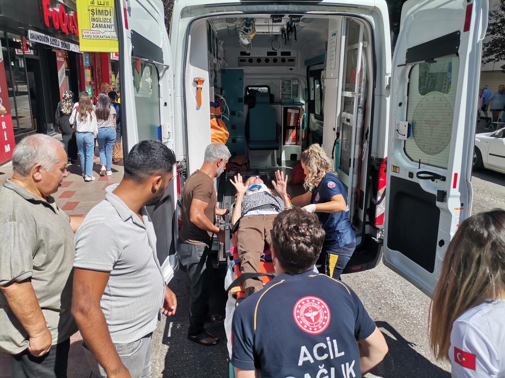 Dikkatsizlik kazaya neden oldu: 1 yaralı