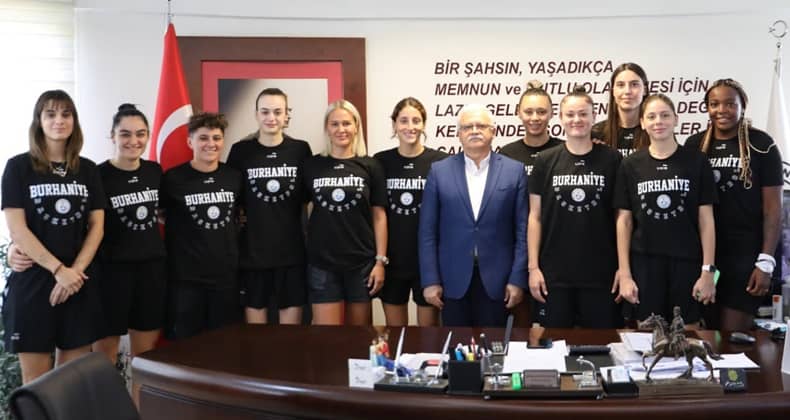 Burhaniye Belediyespor Antspor’u ağırlıyor