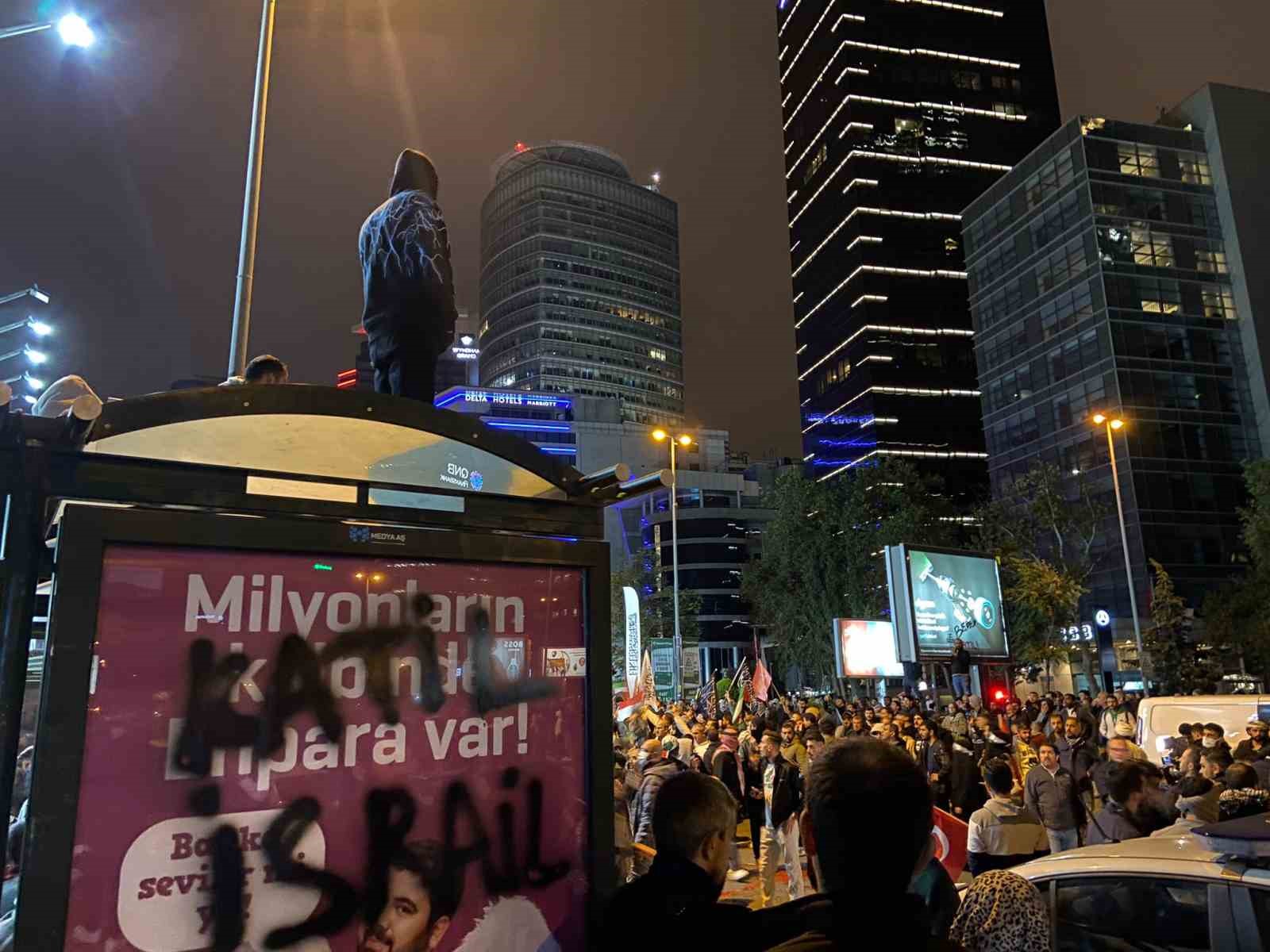 İSRAİL BAŞKONSOLOSLUĞU ÖNÜNDE PROTESTO