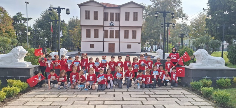 Atatürk Evi’nde Cumhuriyet Dersi