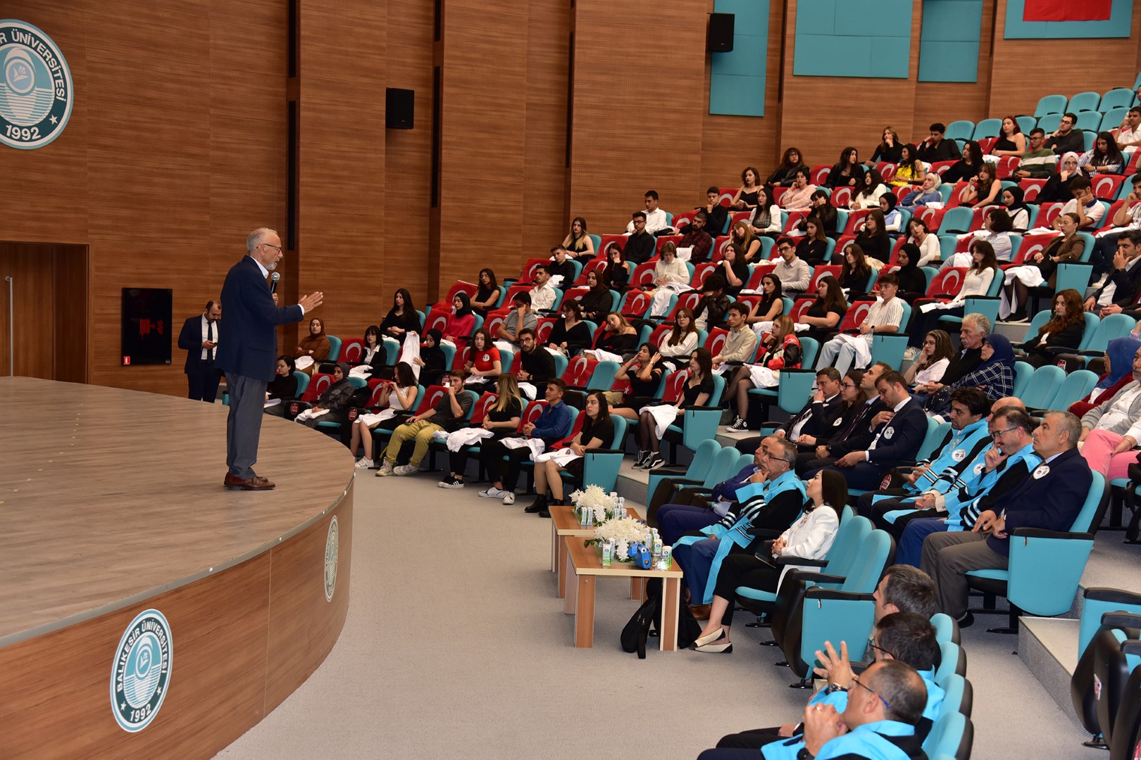 Akademik Yıl Açılışı Beyaz Önlük Töreni İle Gerçekleştirildi