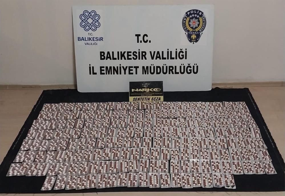 2 bin 795 adet uyuşturucu hap ele geçirildi