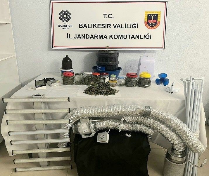Jandarmadan uyuşturucu operasyonu