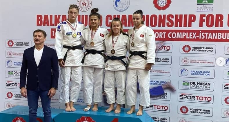 Habibe Afyonlu Balkan Şampiyonu oldu