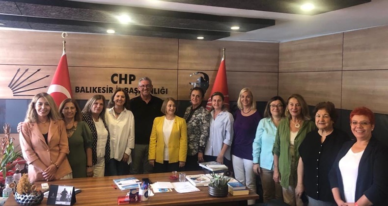 “Kadınlarımız için mücadele edeceğiz”