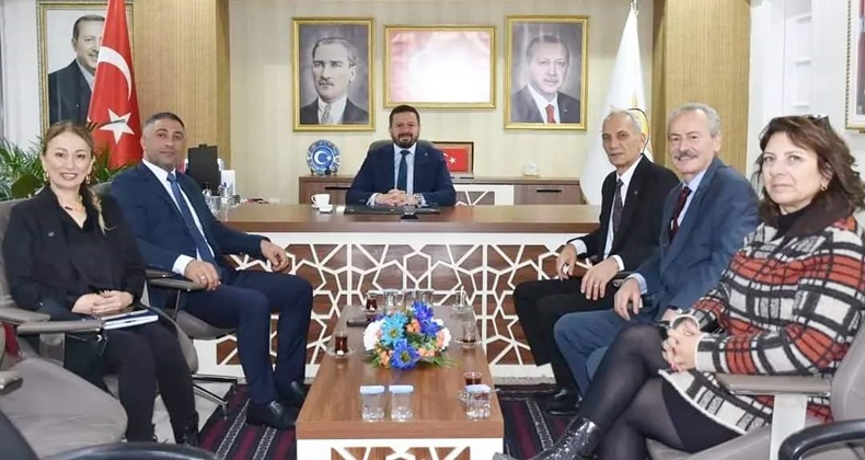 Gelecek Partisi’nden AK Parti’ye Nezaket Ziyareti