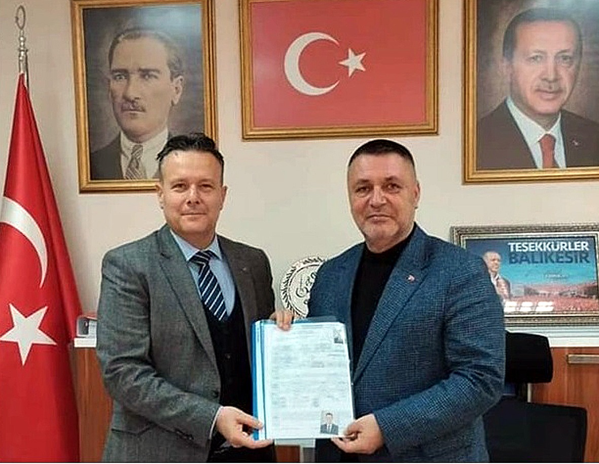 Mesut Eray Altıeylül’e Aday Adayı Oldu