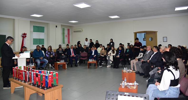 Uluslararası Öğrencilerle Bir Araya Geldi