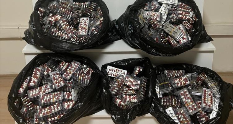 20 bin 228 adet uyuşturucu ecza hapı ele geçirildi