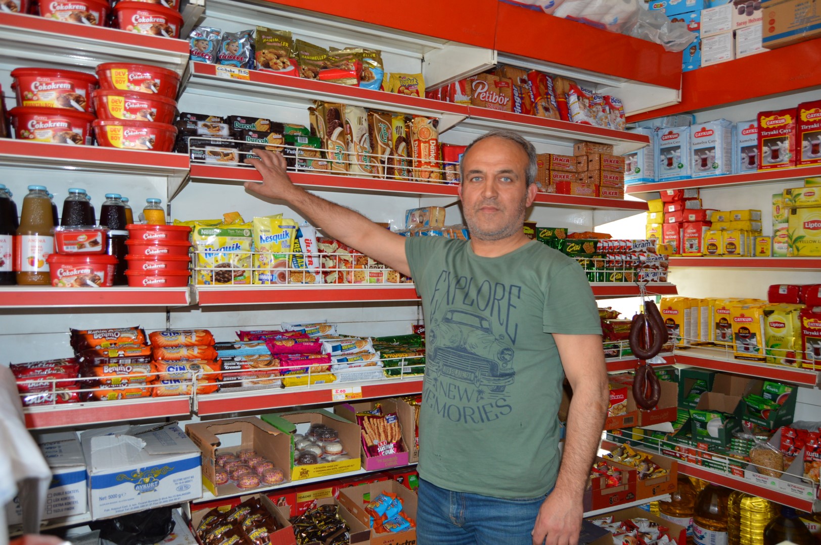 Bakkalları veresiye zorluyor