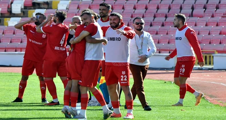 Balıkesirspor 2-1 kazandı